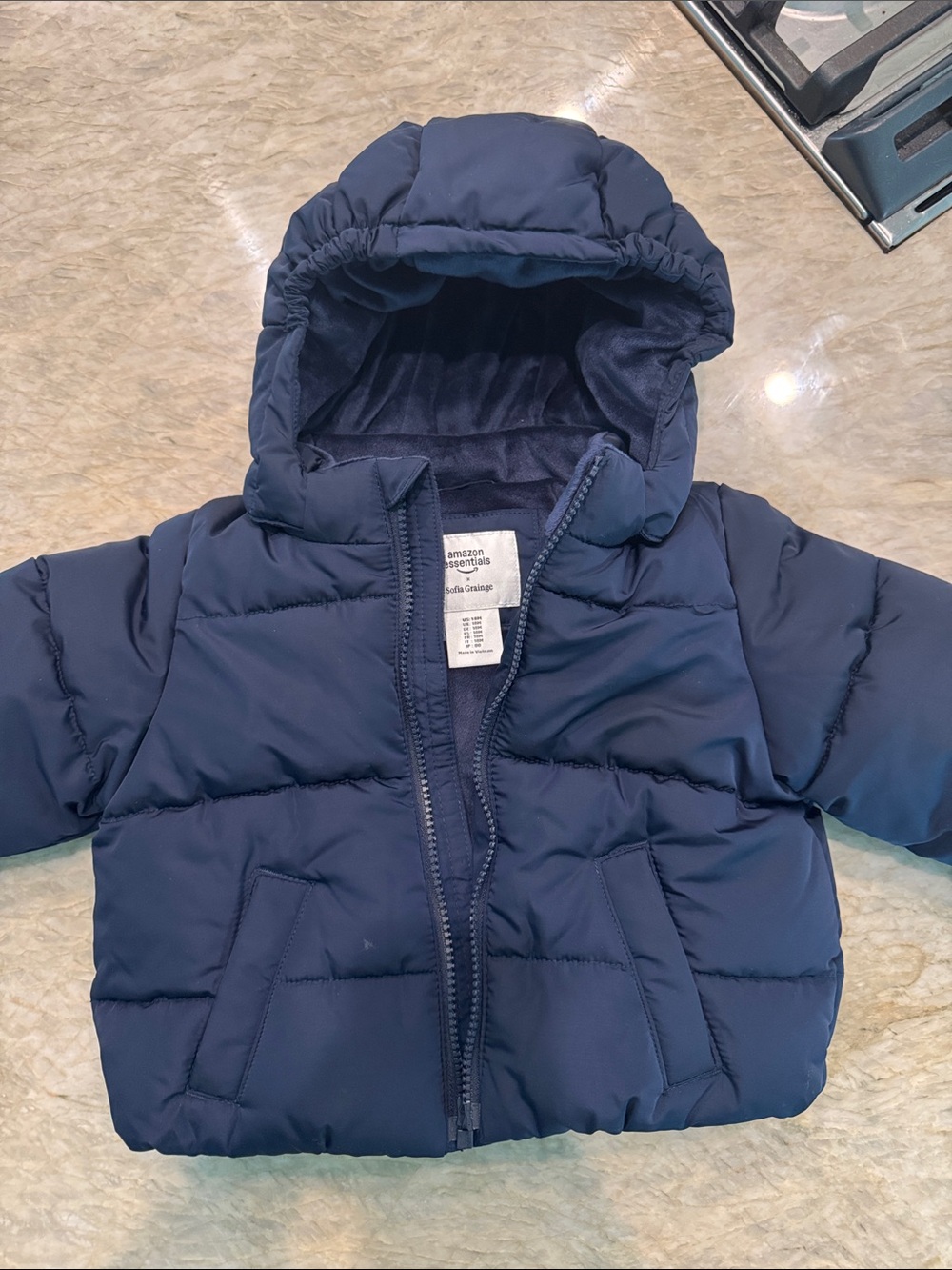 Amazon Essentials x Sofia Grainge Toddler Boy Hooded Puffer 18M